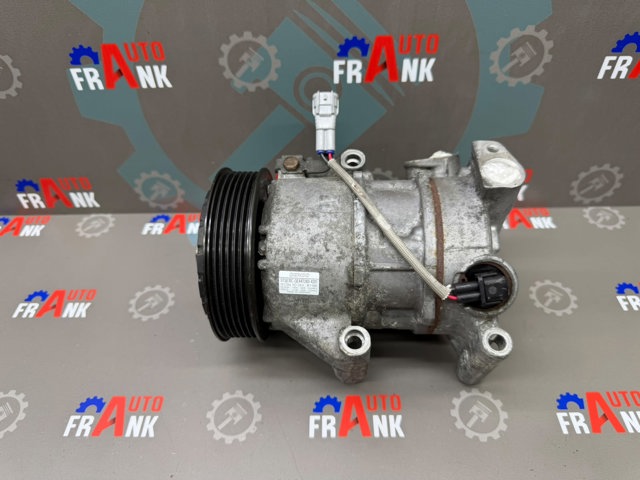 Компресор кліматичної установки 883100D410 TOYOTA