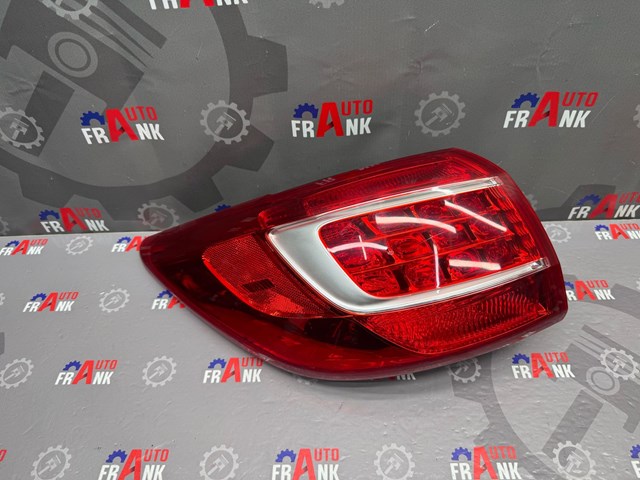 Задній лівий зовнішній ліхтар 924013W010 HYUNDAI