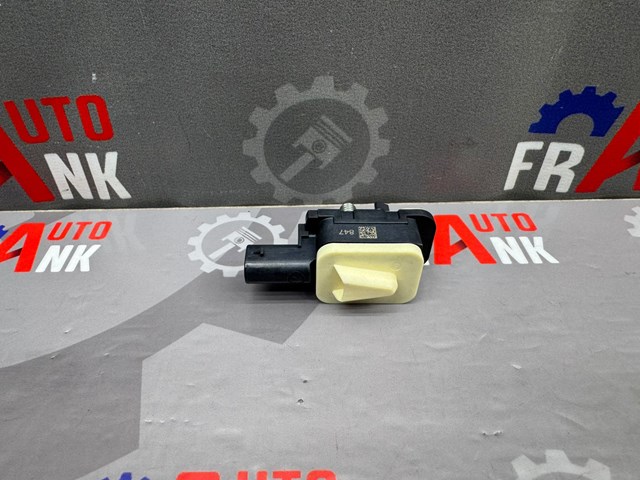 Датчик подушки безпеки 95861822210 PORSCHE