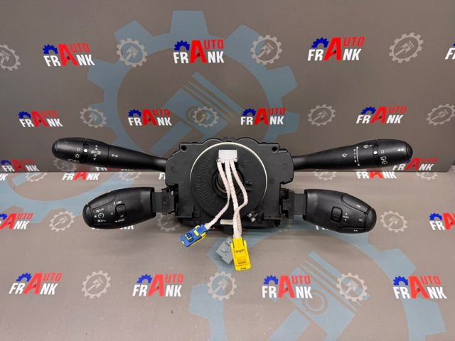 Перемикач підрульовий 96605602XT PEUGEOT