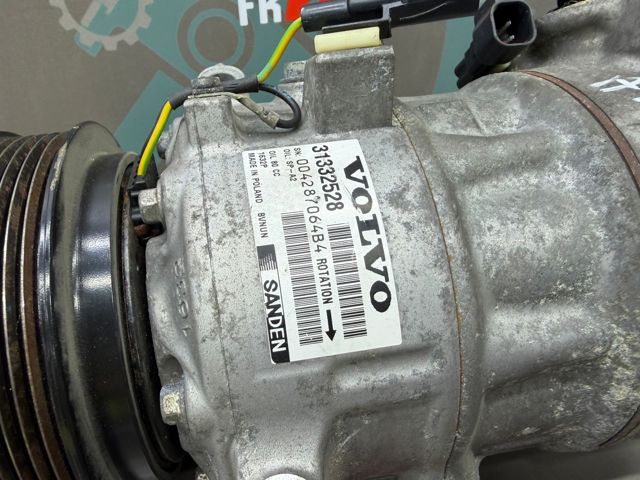 Компресор кліматичної установки 977011C100 HYUNDAI