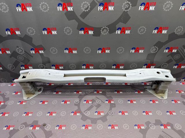 Шина бампера заднього 9829526780 PEUGEOT