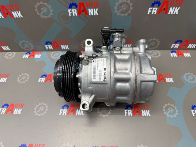 Компресор холодоагенту A0008304500 MERCEDES