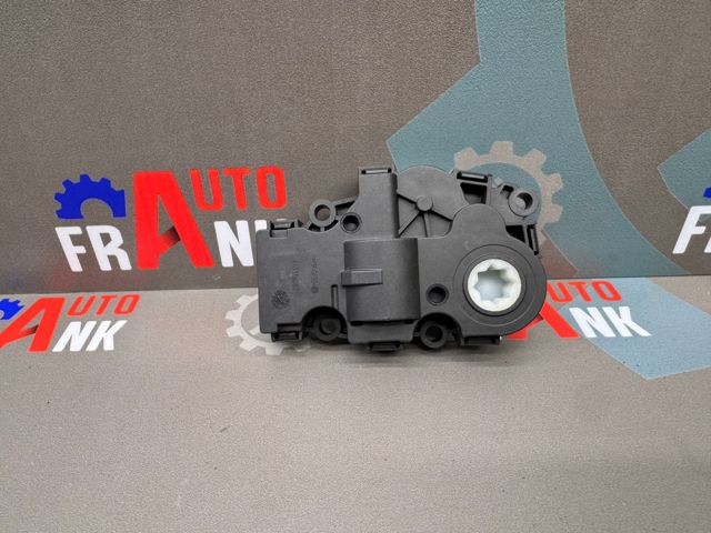 Мотор заслінки печі A0009065913 MERCEDES