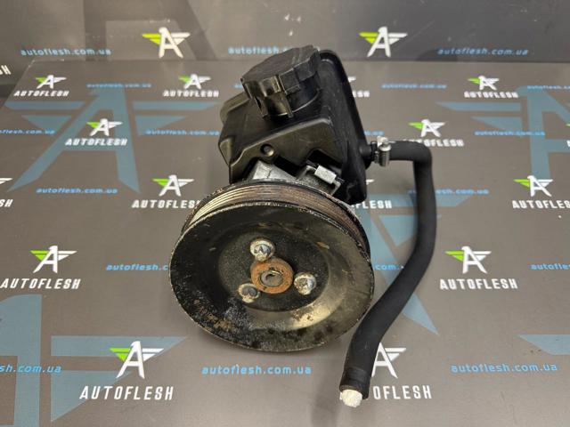 Насос кермового управління A0034667101 MERCEDES