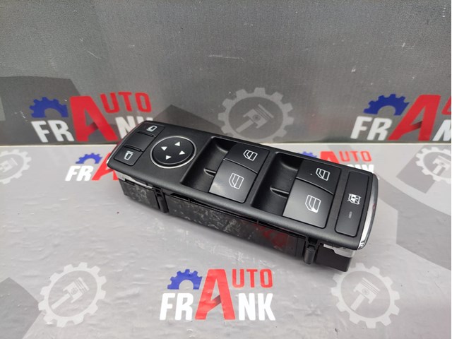 Кнопки переднього лівого склопід'ємника A2048703458 MERCEDES