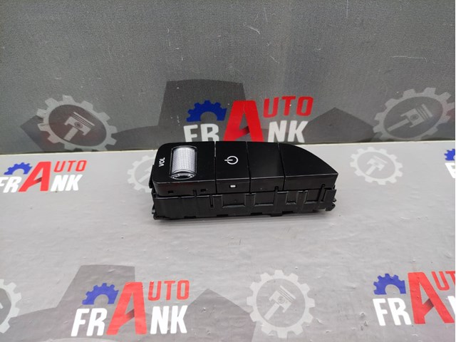 Блок кнопок центральної консолі A2059059306 MERCEDES