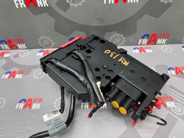 Коробка запобіжників A2075401550 MERCEDES