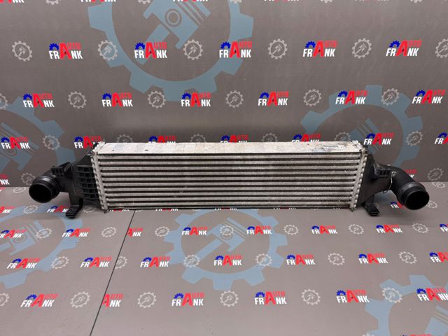 Радіатор інтеркулера A2465000900 MERCEDES