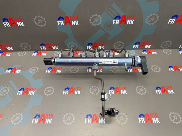 Рампа форсунок системи упорскування палива A6540700095 MERCEDES