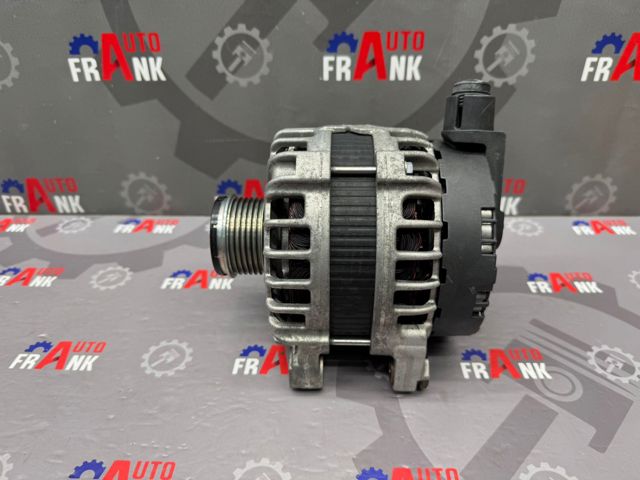 Авто генератор LR047579 LAND ROVER