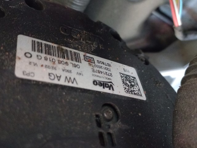 Генератор автомобільний 06L903018G VAG