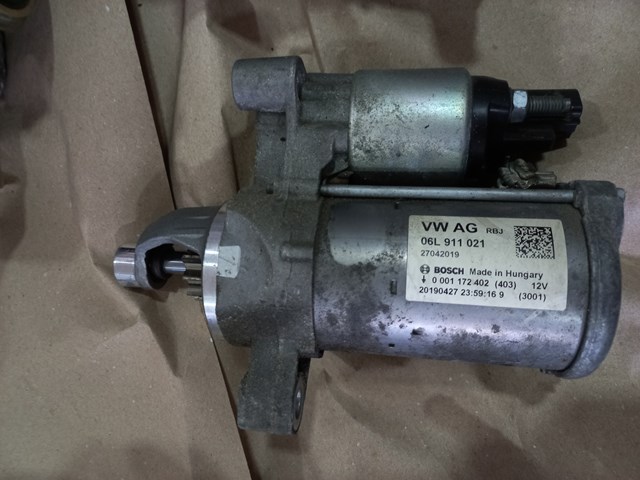 Стартер двигуна 06L911021 VAG