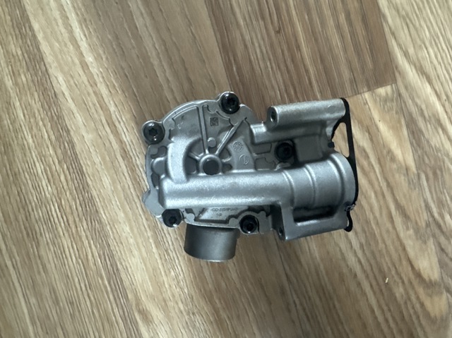 Маслонасос 06M115103Q VAG