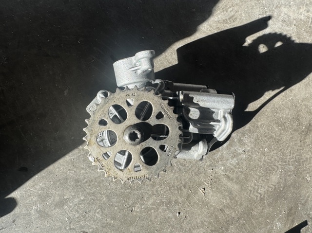 Насос масляний 06M115103T VAG