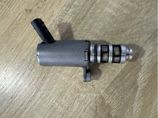 Клапан електромагнітний положення розподільного 06M115393D VAG
