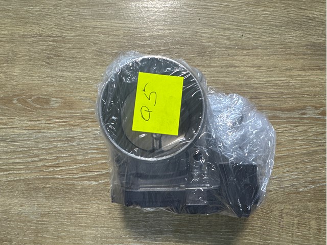 Заслінка повітряна 06N133062B VAG