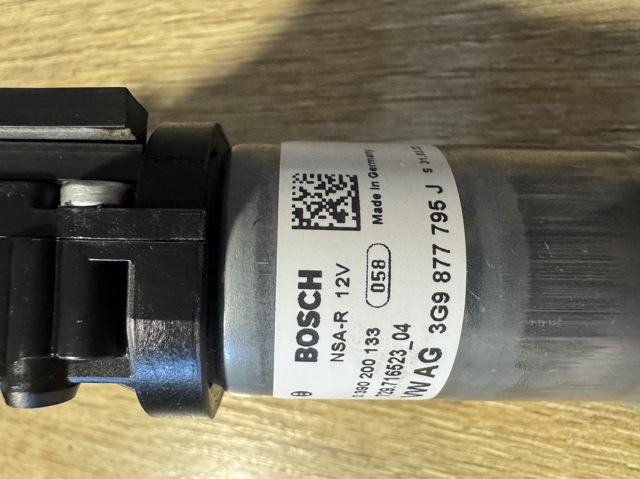 Двигун приводу люка 3G9877795J VAG