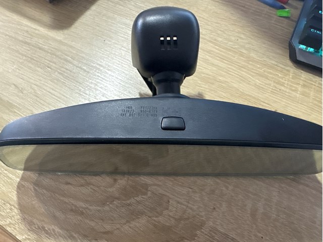 Дзеркало заднього виду 4KE857511C VAG