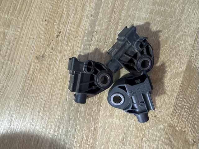 Датчик подушки безпеки 4KE959345A VAG