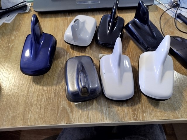 Антена Audi Q3