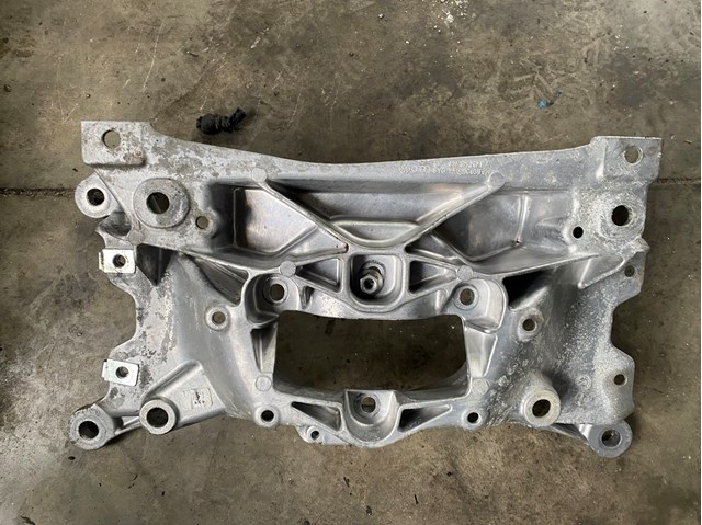 Кріплення кпп 80A399262AN VAG
