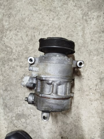 Компресор кондиціонера 80A816803 VAG