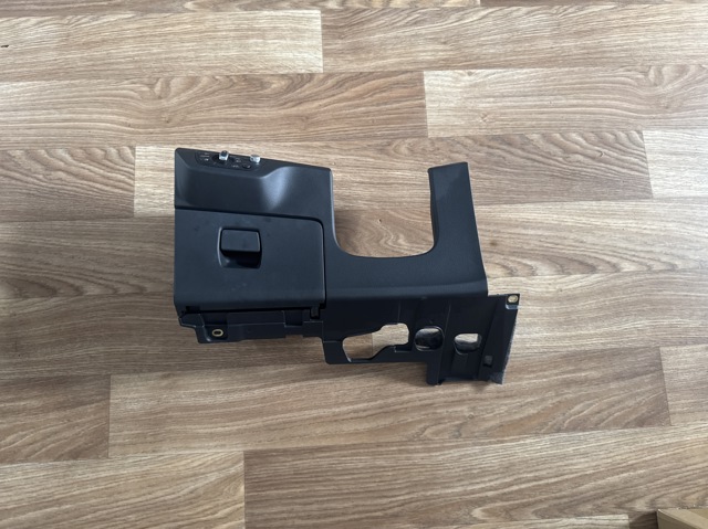 Речовий ящик 80B880301A6PS VAG