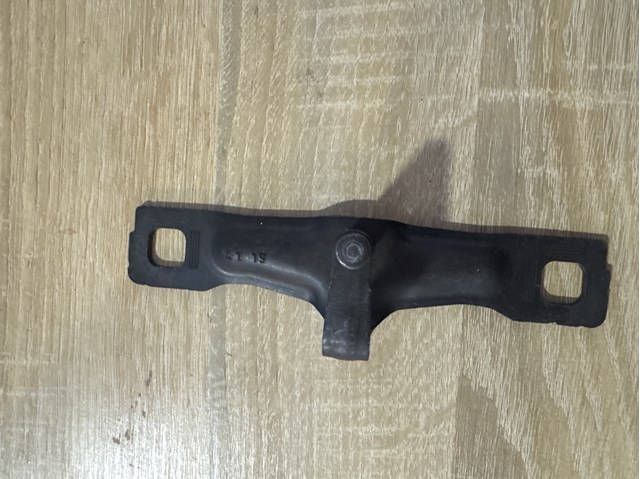 Фіксатор (зацеп) замка дверей 8V0827507H VAG