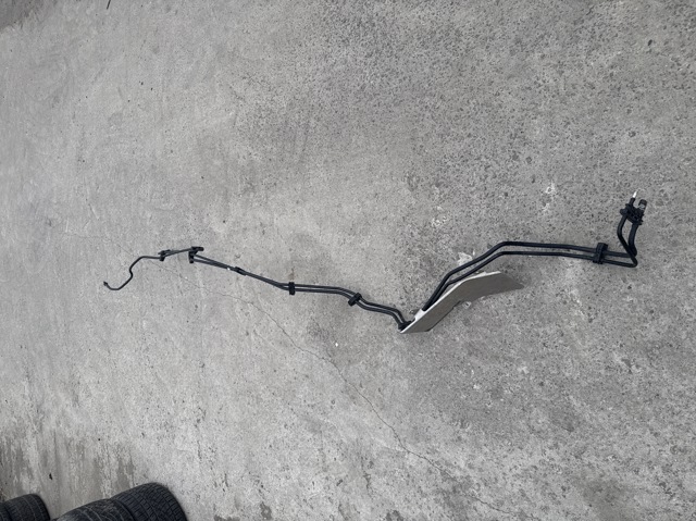 Здвоєна паливна трубка 8W0201991P VAG