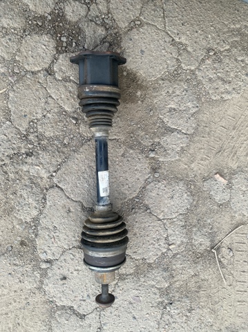 Вісь передня 8W0407271G VAG