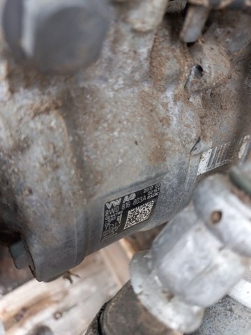 Компресор кліматичної установки 8W0816803A VAG