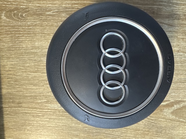Подушка безпеки, водійська, AIRBAG 8W0880201 VAG