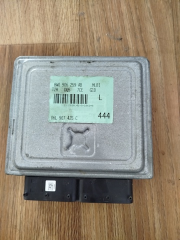 Блок двигуна 8W0906259AB VAG