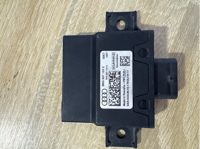 Блок керування генерацією звуку двигуна 8W0907159E VAG