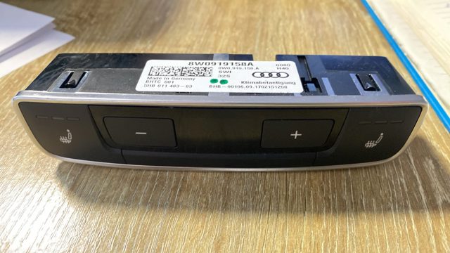 Регулятор вентилятора обігрівача 8W0919158A VAG