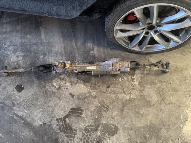 Кермова рейка 8W1423055AF VAG