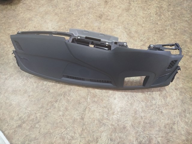 Передня панель 8W1857001L VAG