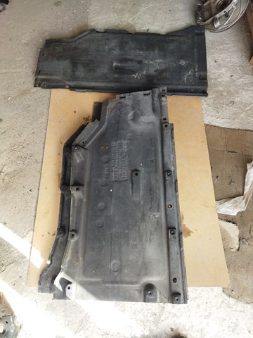 Захист днища, правий 8W6825208B VAG
