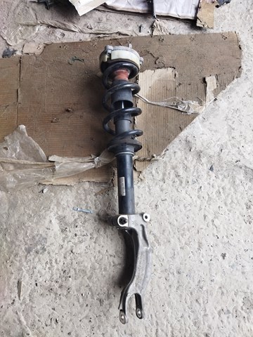 Стійка передня 8W7413031Q VAG