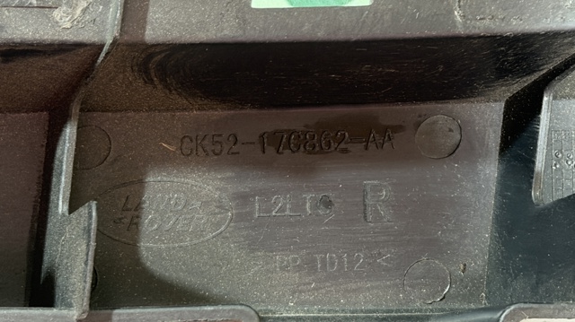 Кронштейн форсунки омивача фар CK5217C862AA LAND ROVER