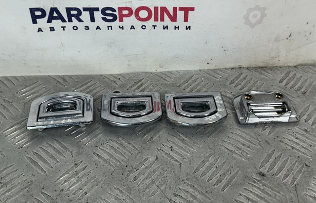 Петля кріплення вантажу 1K0864203 VAG