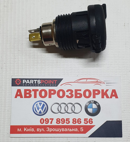Прикуриватель Nissan Note
