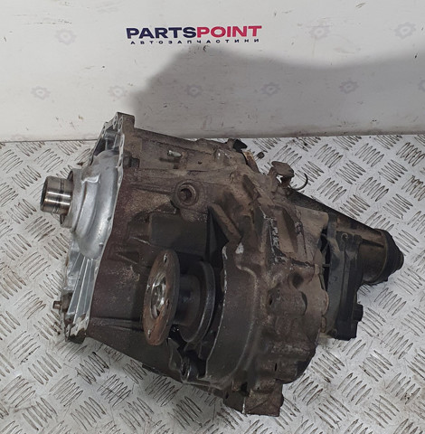 Міжосьовий диференціал 33100EA310 NISSAN