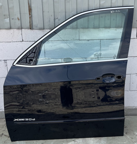 Двері кабіни 41517211423 BMW