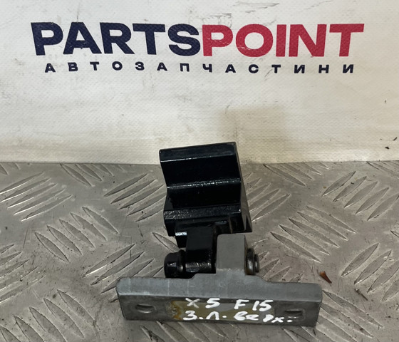 Завіса дверей задніх лівих 41527200243 BMW