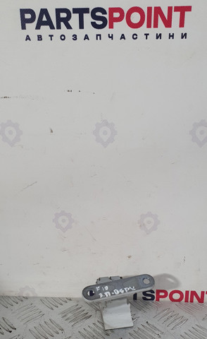 Петля заднтої двері, правої 41527259596 BMW
