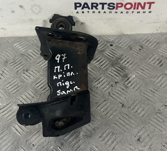Кронштейн підсилювача переднього бампера 4L0807134C VAG
