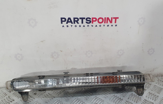 Вказівник повороту правий 4L0953042 VAG