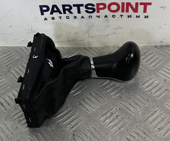 Рукоятка важеля КПП 4L1713139AJ VAG